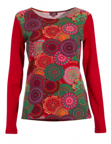 Tee shirt rouge au look Hippie