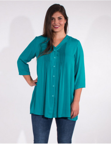 Long plain tunic with 3/4 sleeves and v-