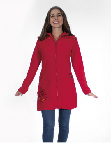 Long manteau polaire à capuche brodé rouge