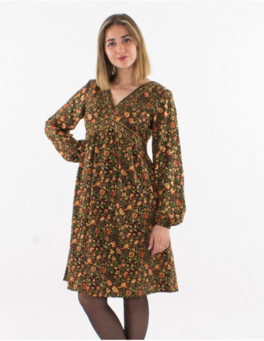 Robe courte évasée originale à petites fleurs dorées automnale