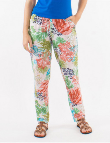 Pantalon fluide droit à imprimé tropical