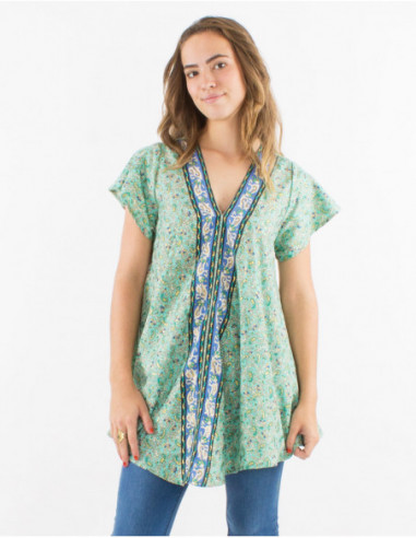 Flared flowing top cashmere print