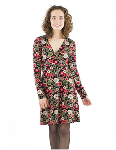 Mid-lenght dress, retro floral patterns